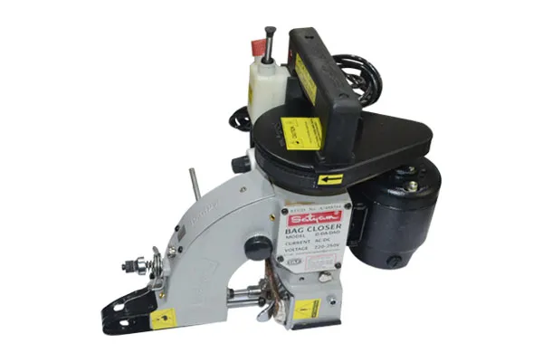 Bag closer machine